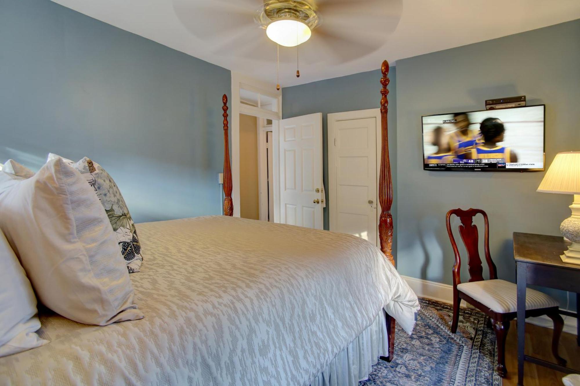 Two-Bedroom Suite - Garden Cottage Suite