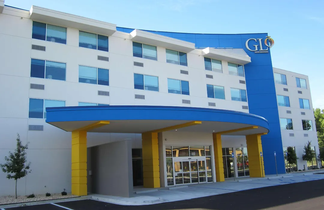 Glo Best Western Savannah-Gateway I-95-1