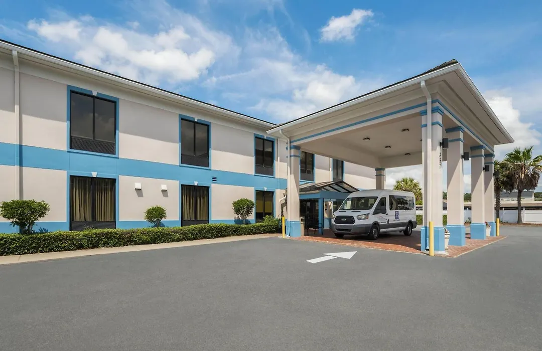 Baymont By Wyndham Savannah/Garden City-1