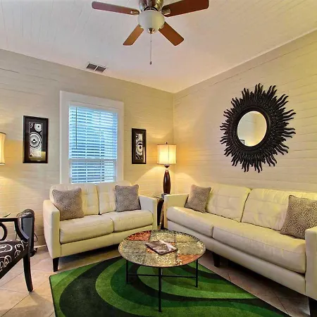 Forsyth Park West Carriage House-3