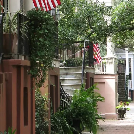 Hotel Indigo Savannah Historic District By Ihg-3