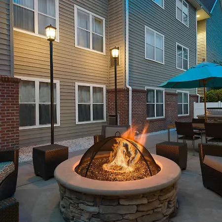 Residence Inn Savannah Midtown-2
