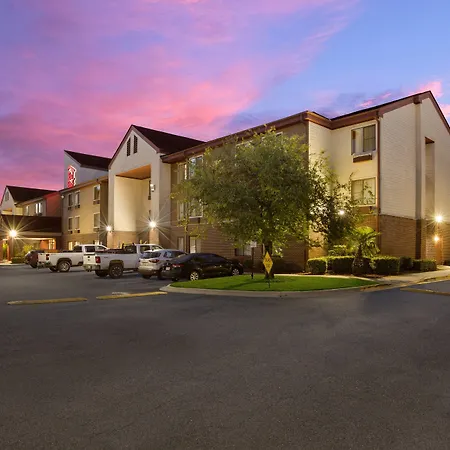 Red Roof Inn & Suites Savannah Airport-3