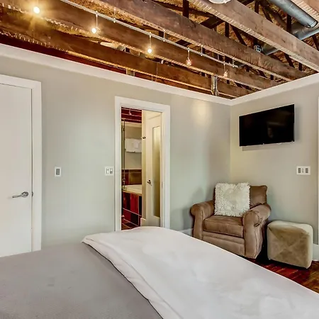 Broughton Corner Loft-2