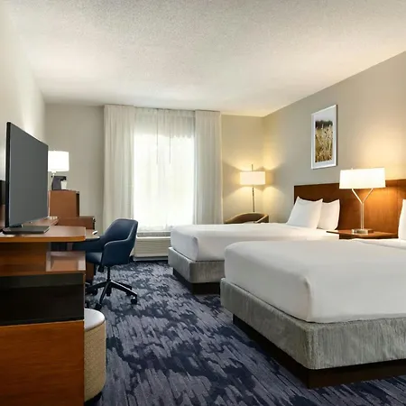 Fairfield Inn & Suites Savannah I-95 South-2