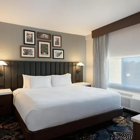 Doubletree By Hilton Hotel Savannah Airport-3