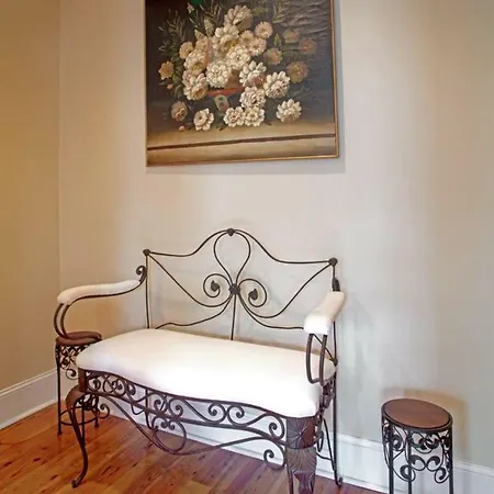 Beautiful 3Bed Townhome In Historic Downtown Savannah-3